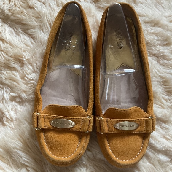MICHAEL KORS YELLOW MUSTARD SUEDE WOMEN MOCCASINS FLAT SHOES SIZE US 9 - Picture 10 of 12